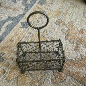 Wire small container